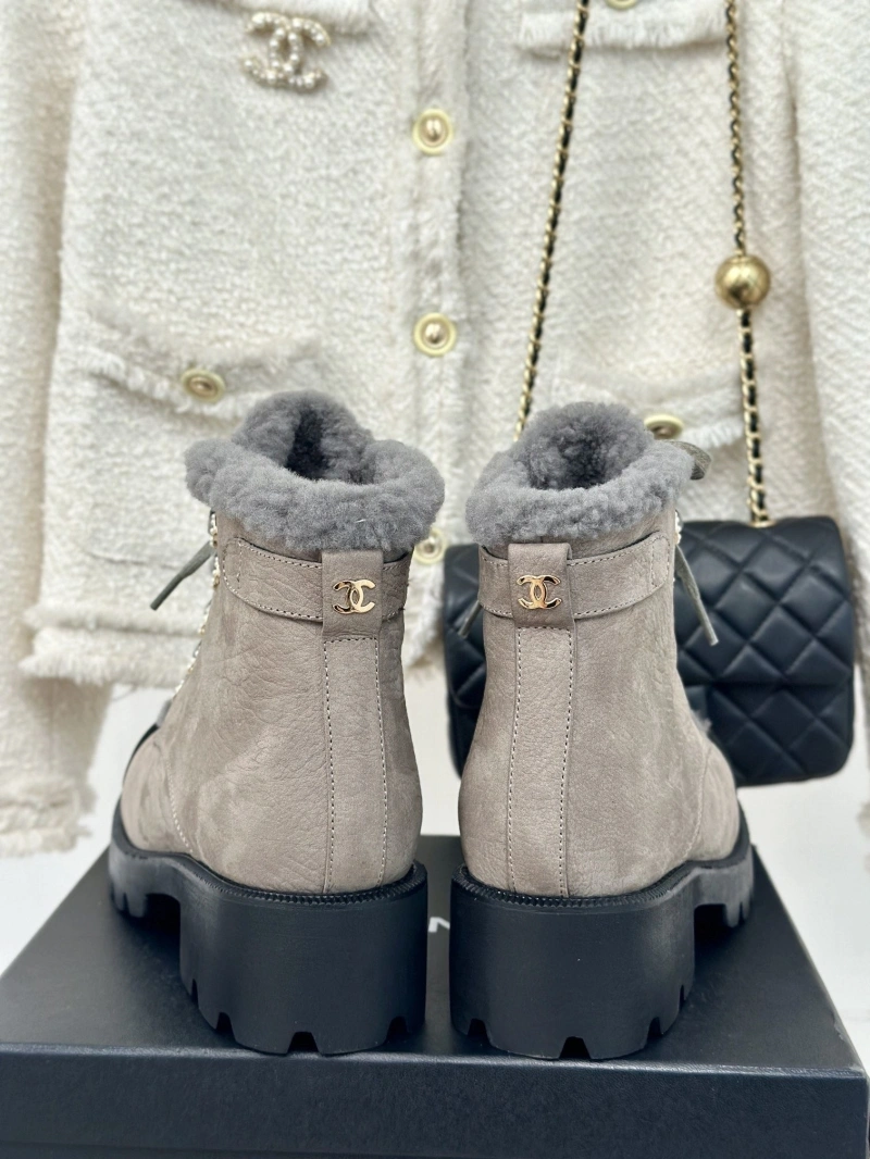 Practical Chxnxl Boots 125727
