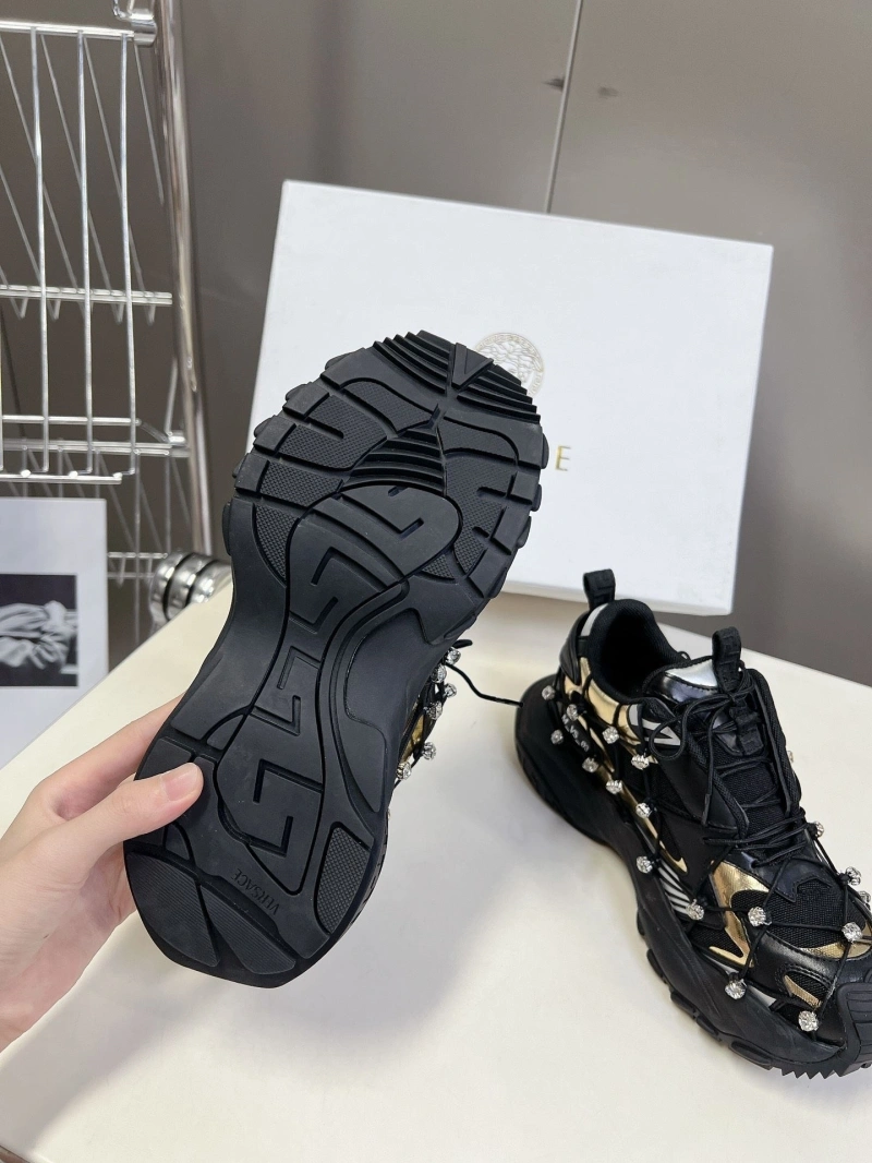 Gxvxnchy Sneakers Durable 153330