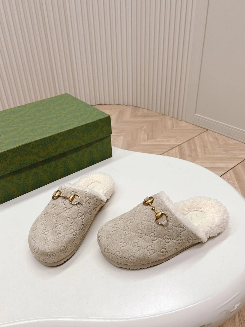 Bright Gxccx Slippers 159356
