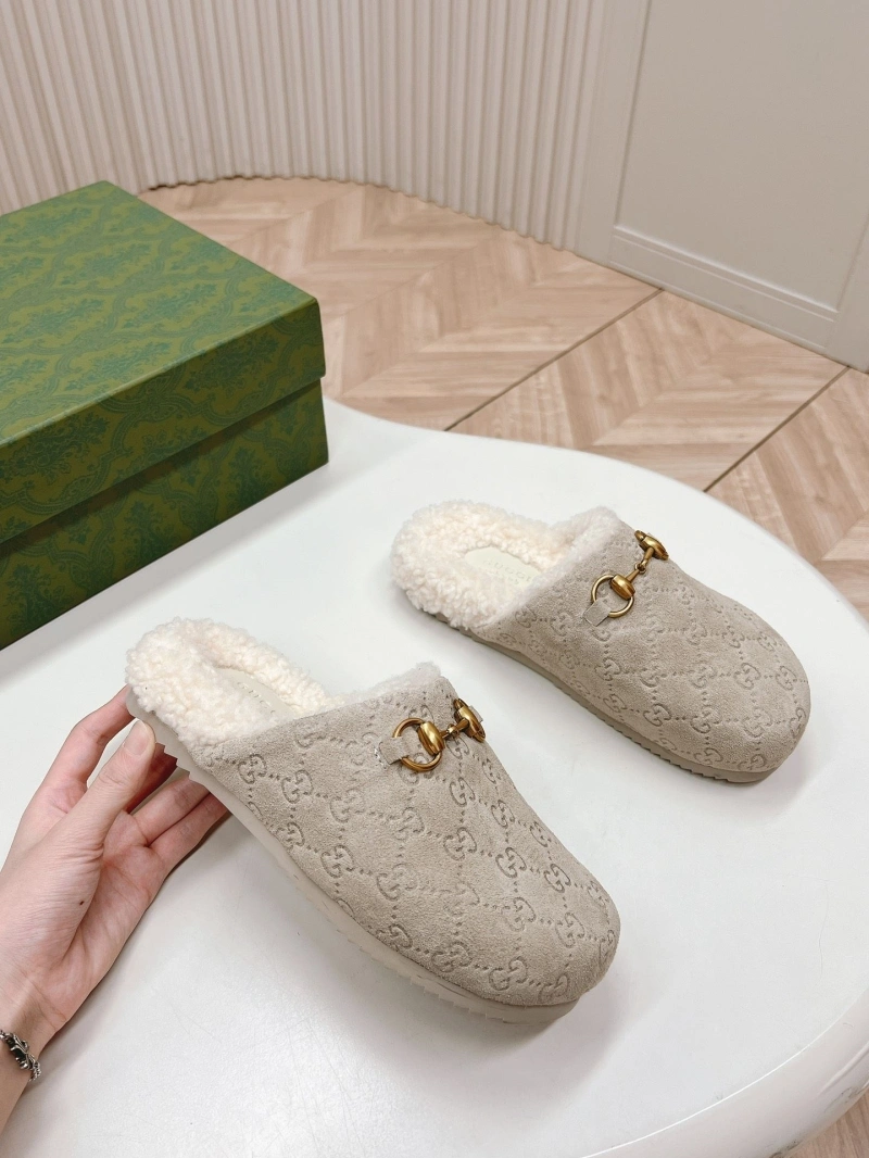 Bright Gxccx Slippers 159356