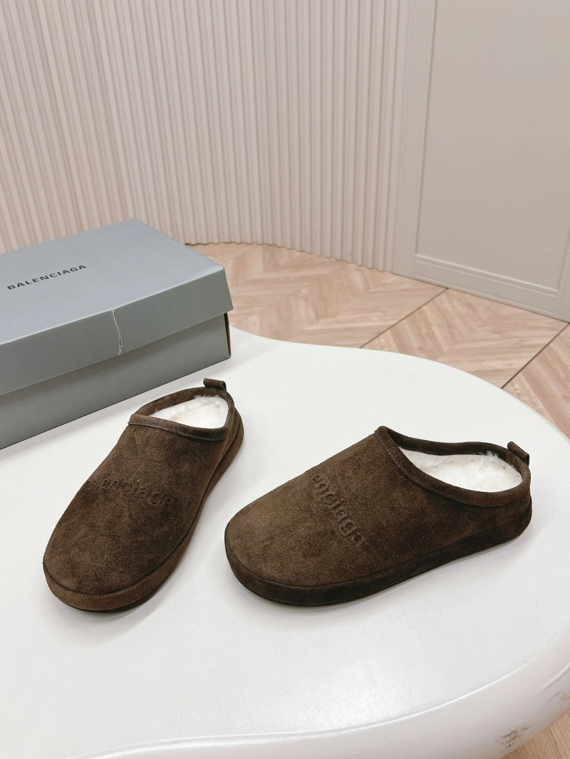 Trendsetting Bxlxnciaga Slippers 109600