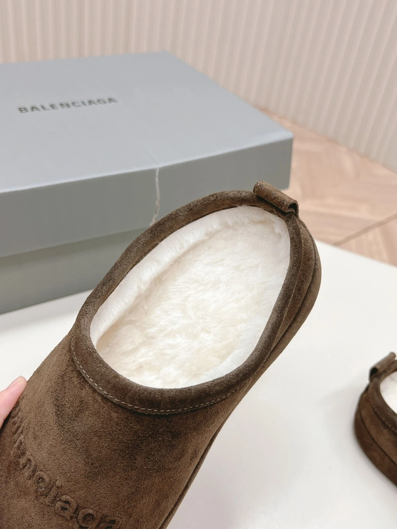 Trendsetting Bxlxnciaga Slippers 109600