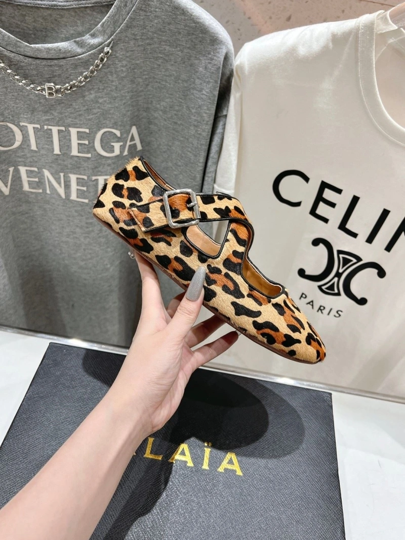 Sophisticated Othxr flat shoes 214224