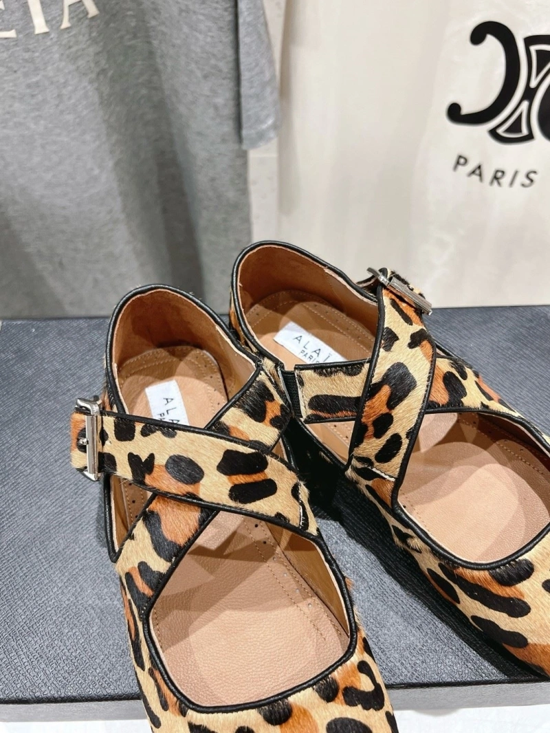 Sophisticated Othxr flat shoes 214224