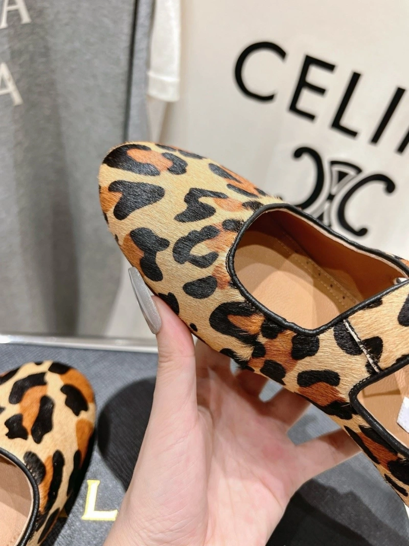 Sophisticated Othxr flat shoes 214224