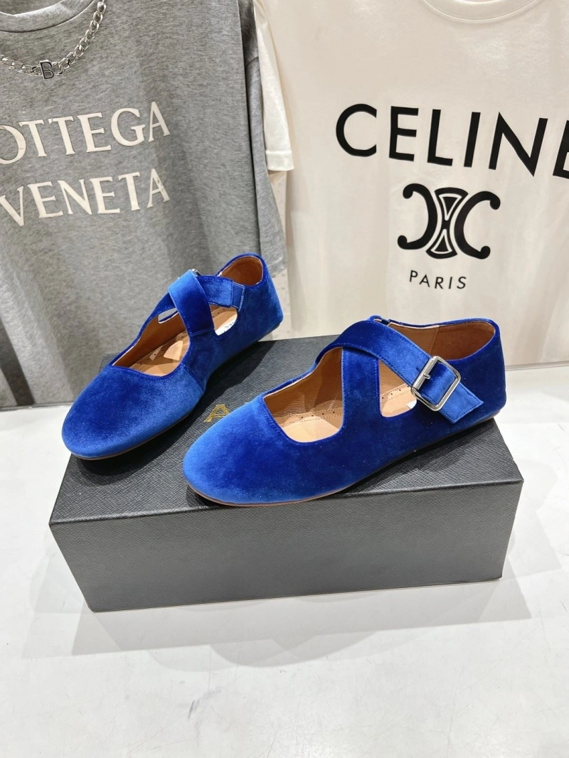 Sophisticated Othxr flat shoes 214220