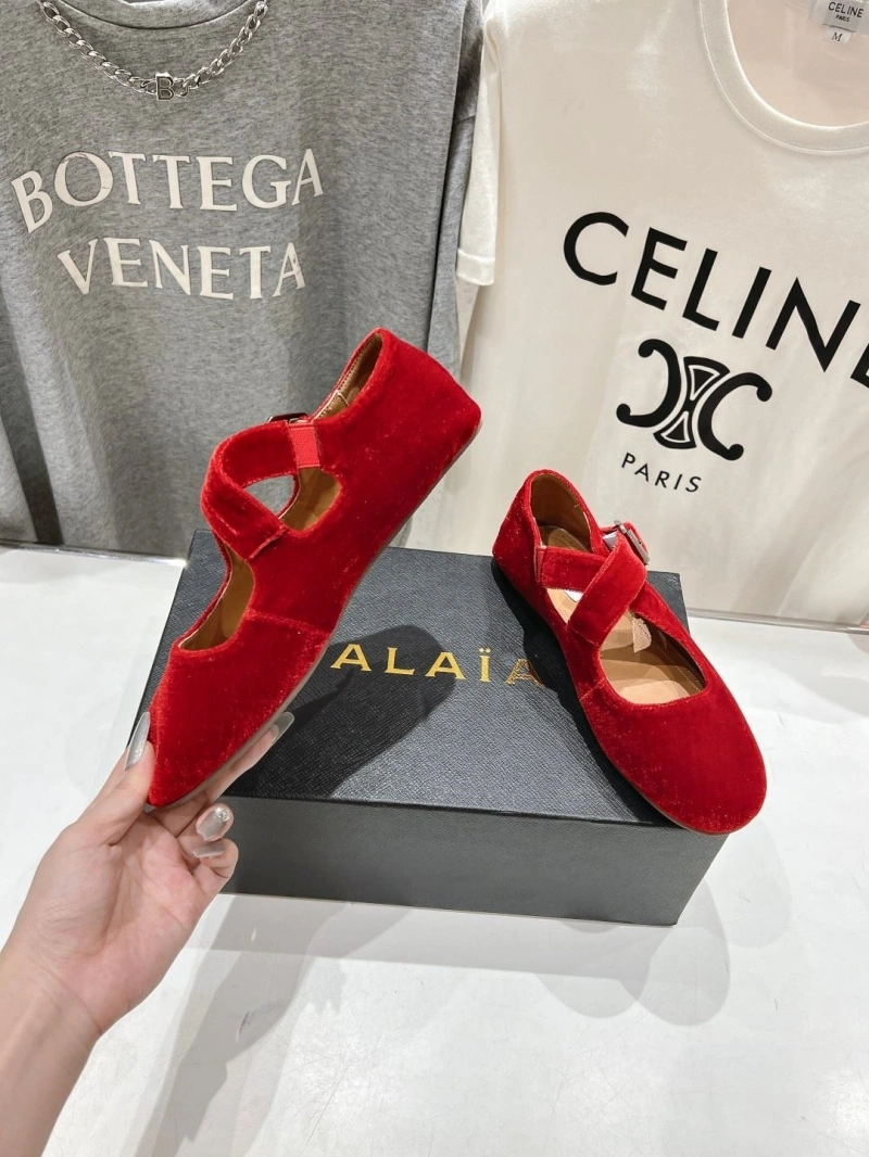 Minimalist Othxr flat shoes 214218