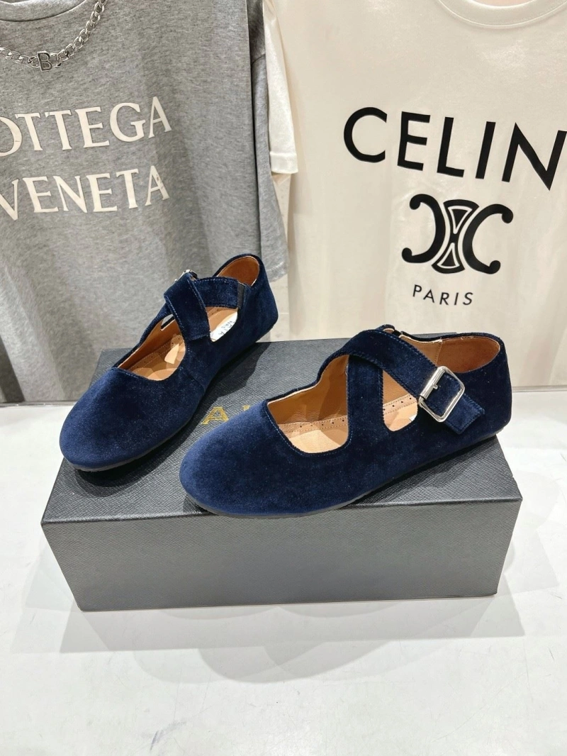 Fashionable Othxr flat shoes 214214