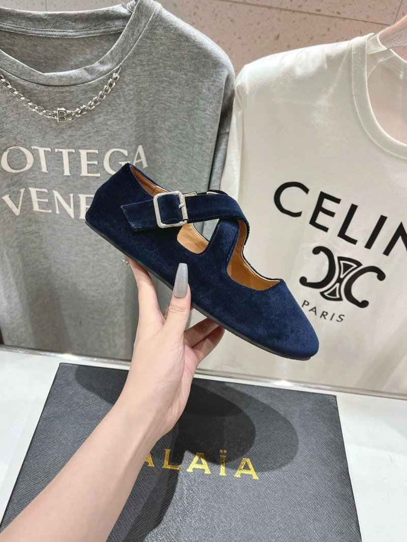 Fashionable Othxr flat shoes 214214