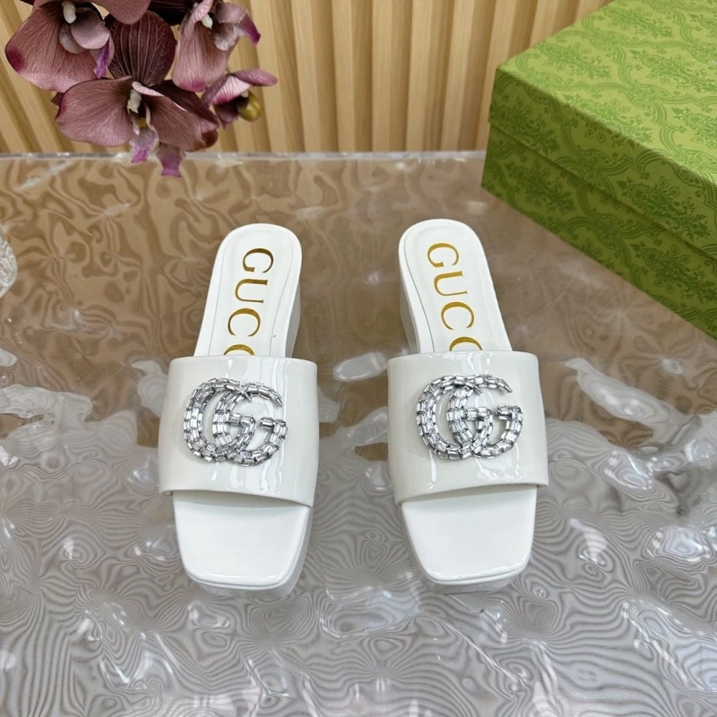 Gxccx Slippers Bold 159352