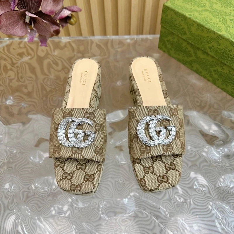 Gxccx Slippers UrbanStyle 159350