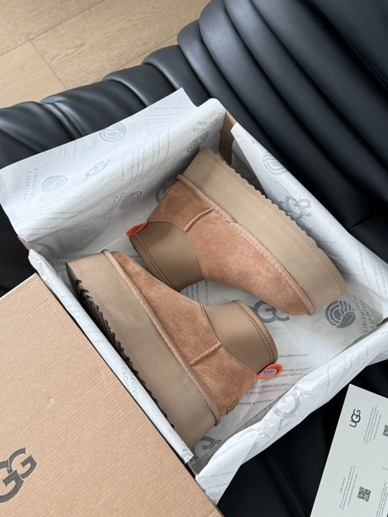 UGX Boots Refined 227999