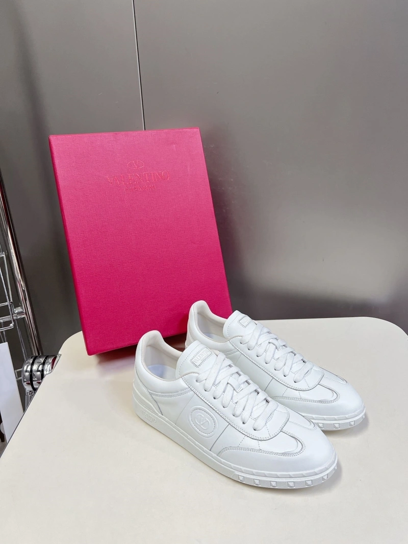 WellDesigned Vxlxntino Sneakers 230839
