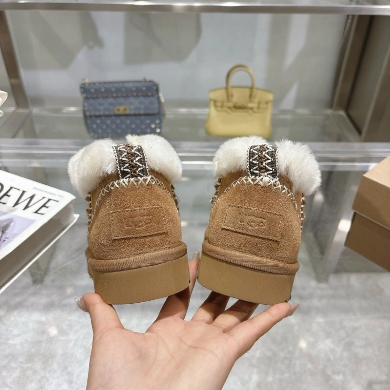 Comfortable UGX Boots 227989