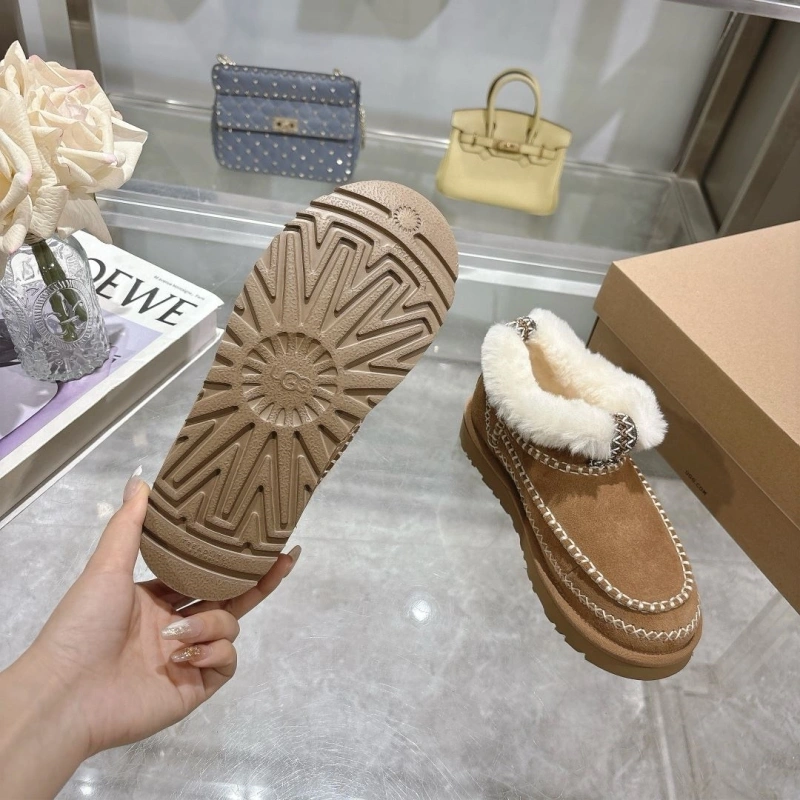Comfortable UGX Boots 227989