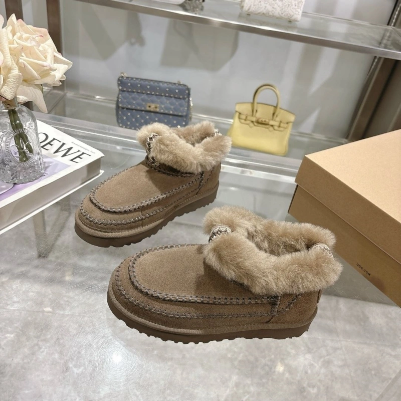 UGX Boots EyeCatching 227994