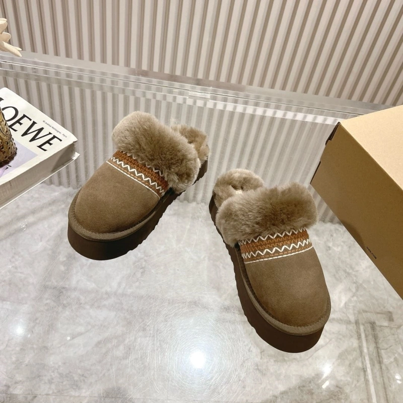 UGX Slippers AllSeason 227952
