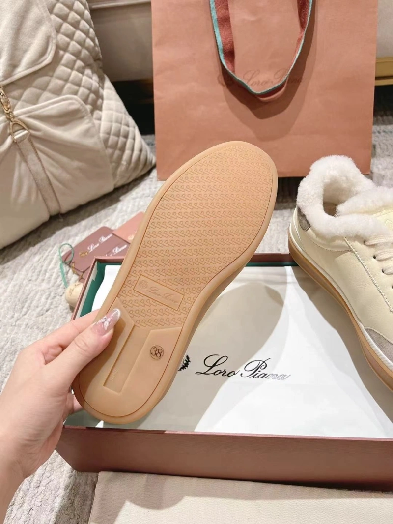 Lightweight Othxr Sneakers 214053