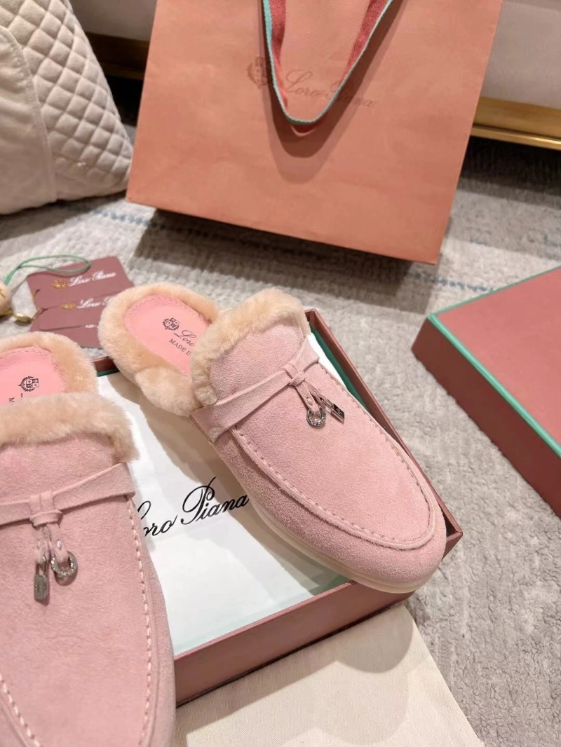 Elegant Othxr Slippers 214160