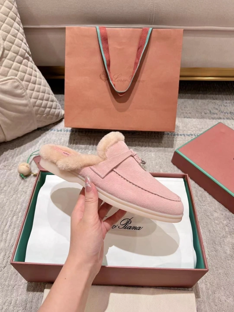 Elegant Othxr Slippers 214160