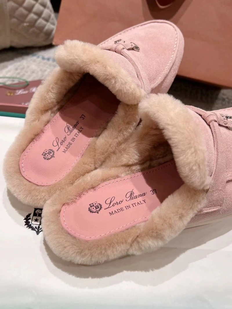 Elegant Othxr Slippers 214160
