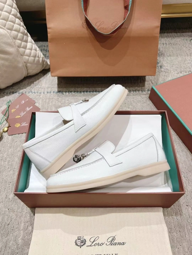 Versatile Othxr Sneakers 214030
