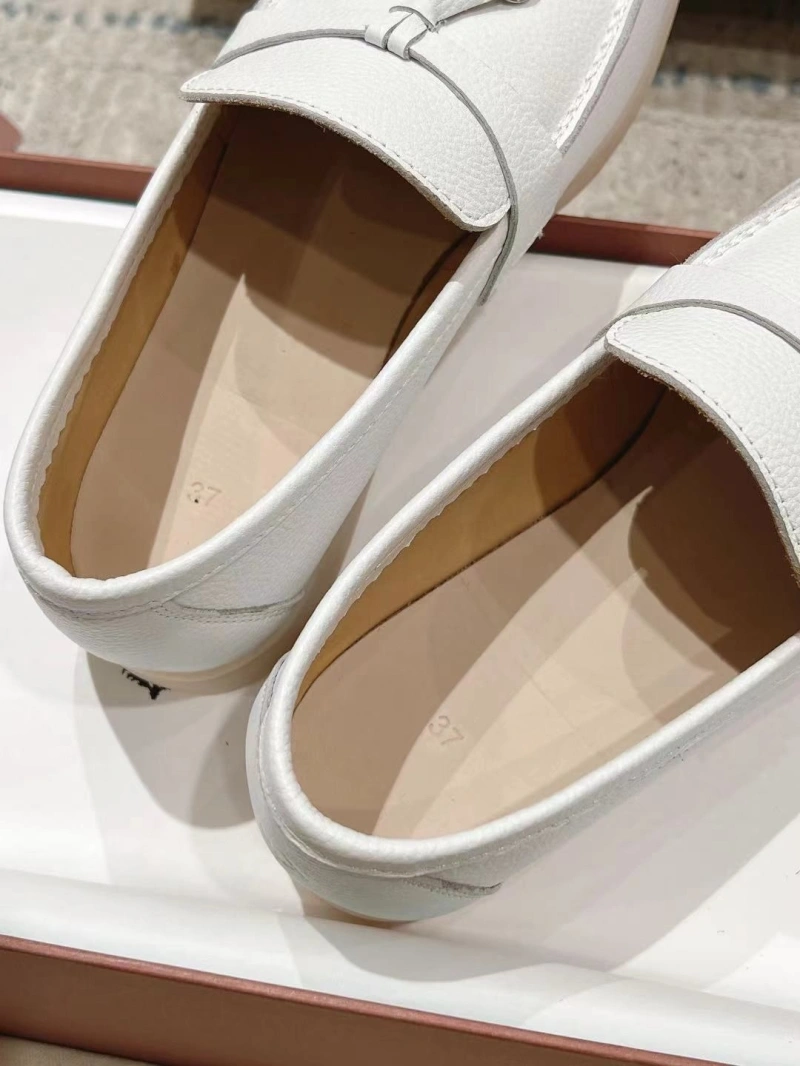 Versatile Othxr Sneakers 214030