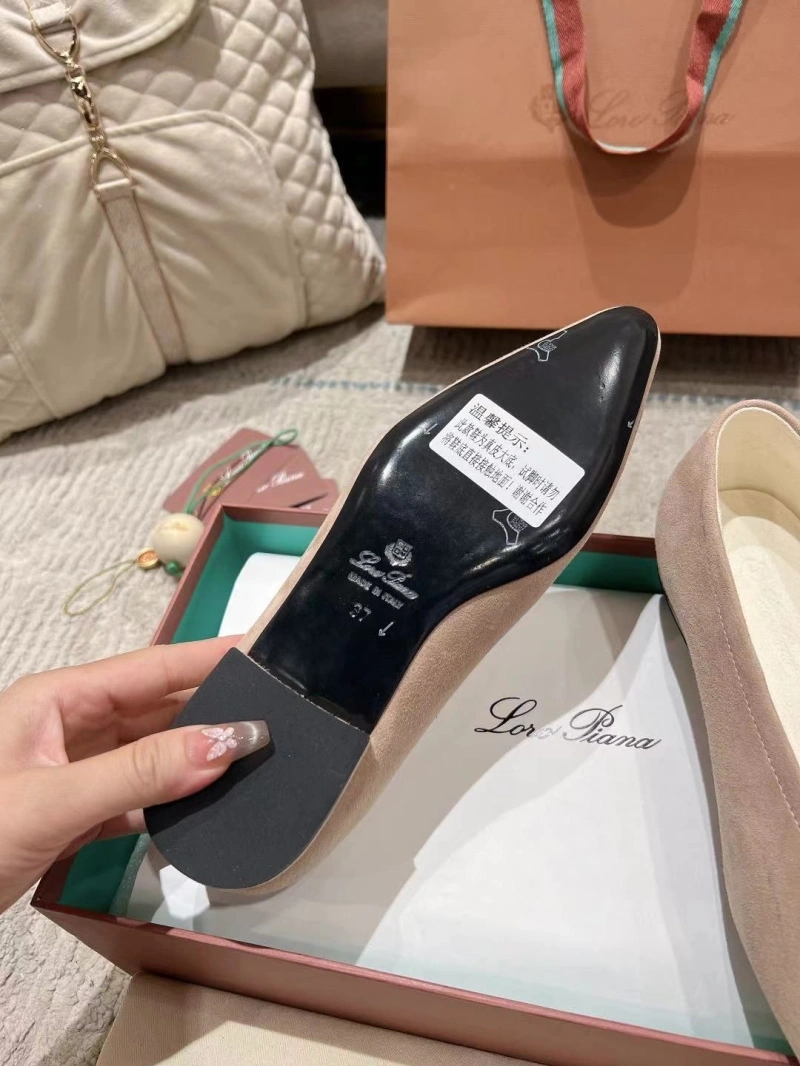 Efficient Othxr flat shoes 214200