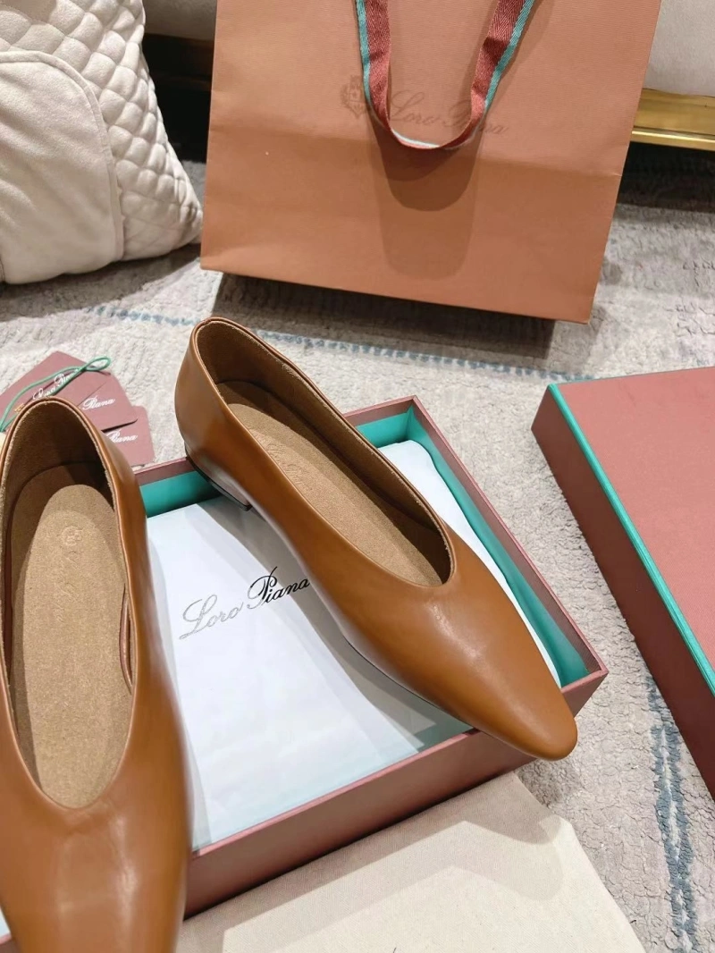Bold Othxr flat shoes 214199