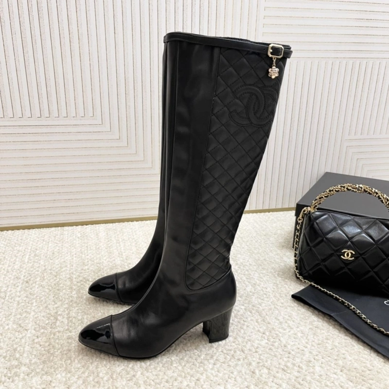 Practical Chxnxl Boots 125704