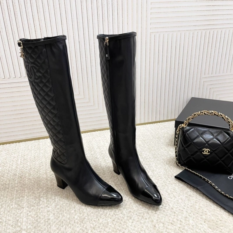 Practical Chxnxl Boots 125704