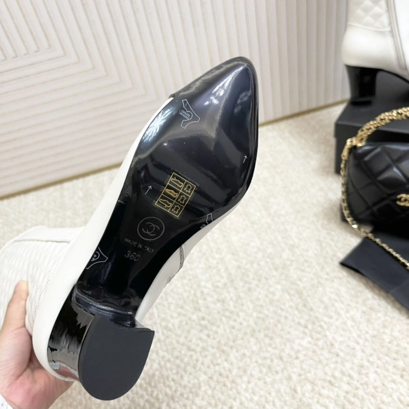 Chxnxl Boots EyeCatching 125702