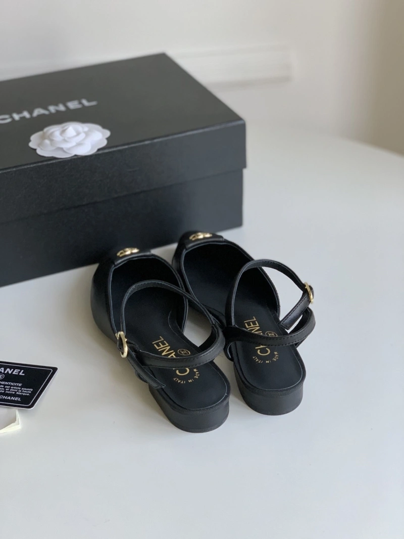 Bold Chxnxl Sandals 132804