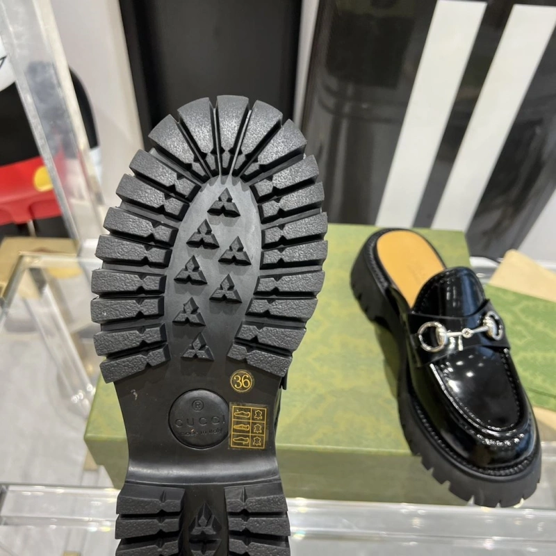Gxccx Leather Shoes Compact 165523