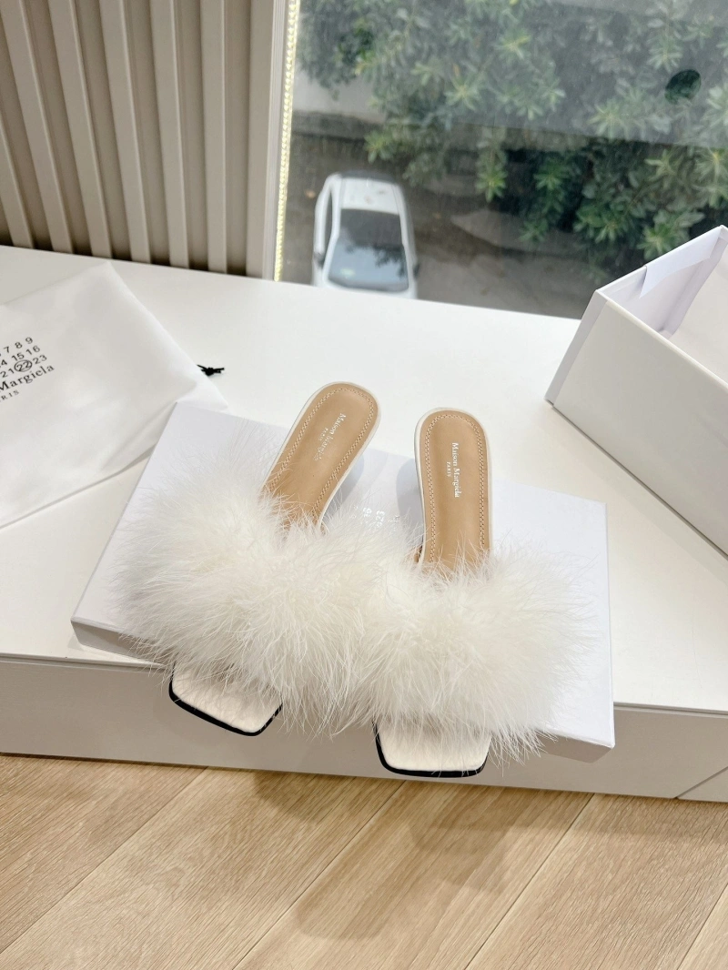 Resilient Othxr Slippers 216682