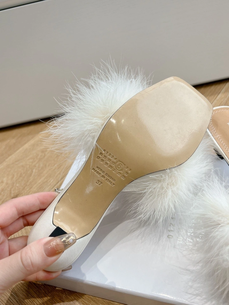 Resilient Othxr Slippers 216682