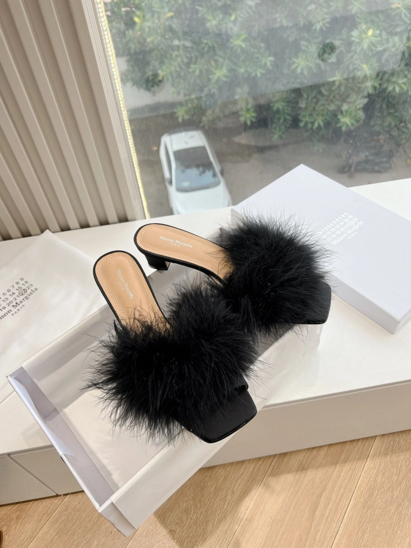 Functional Othxr Slippers 216701