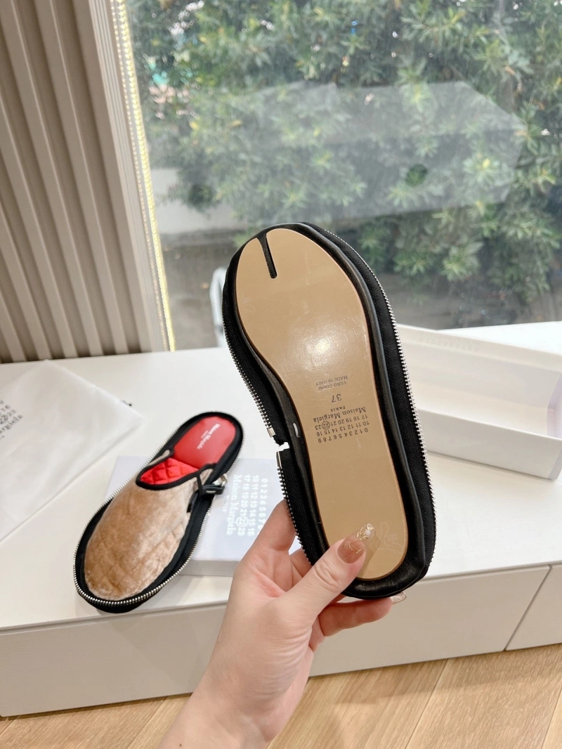 Othxr Slippers Lightweight 216704