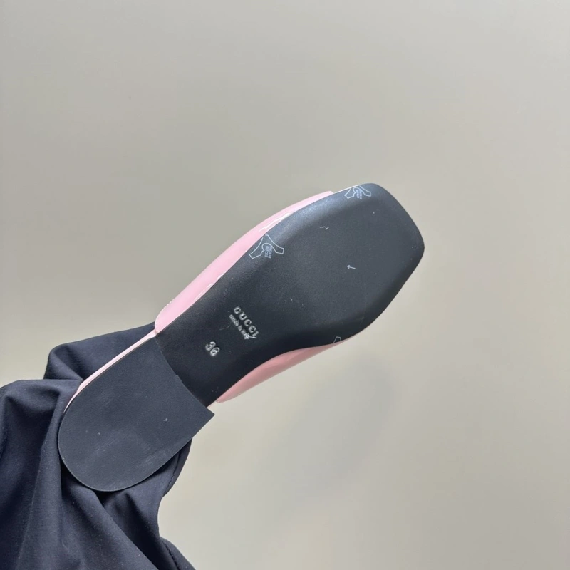 Durable Gxccx Slippers 165425