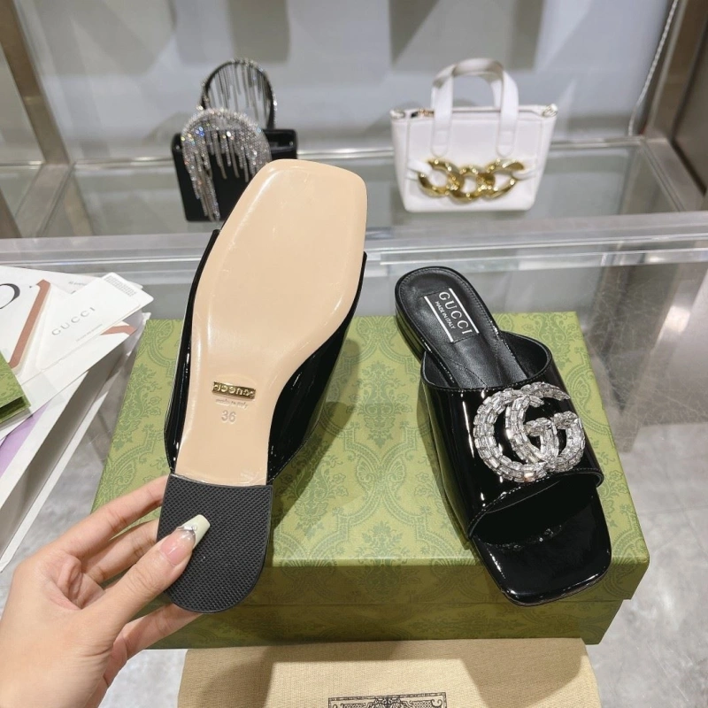 Gxccx Slippers UrbanStyle 165422