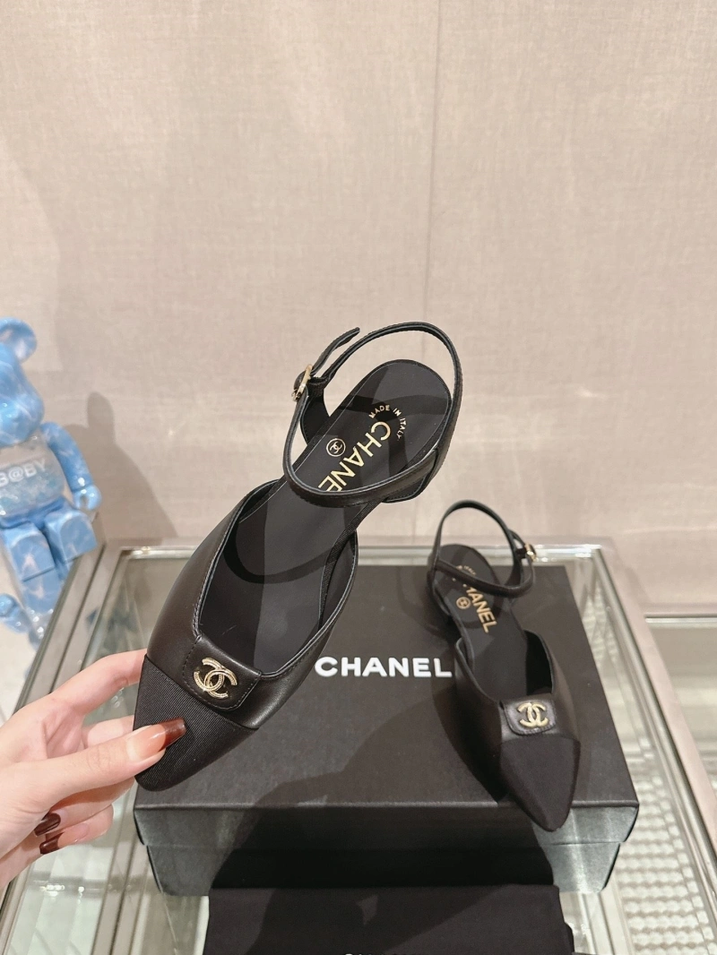DailyWear Chxnxl Sandals 132816
