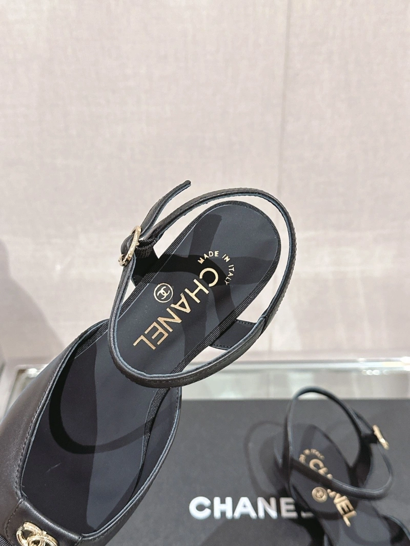 DailyWear Chxnxl Sandals 132816