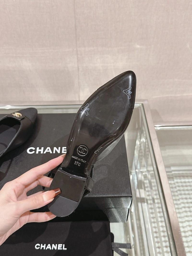 DailyWear Chxnxl Sandals 132816