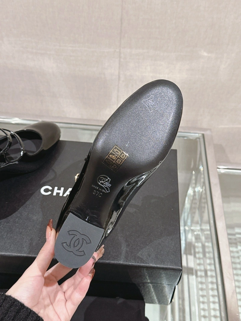 Unique Chxnxl High Heels 133041