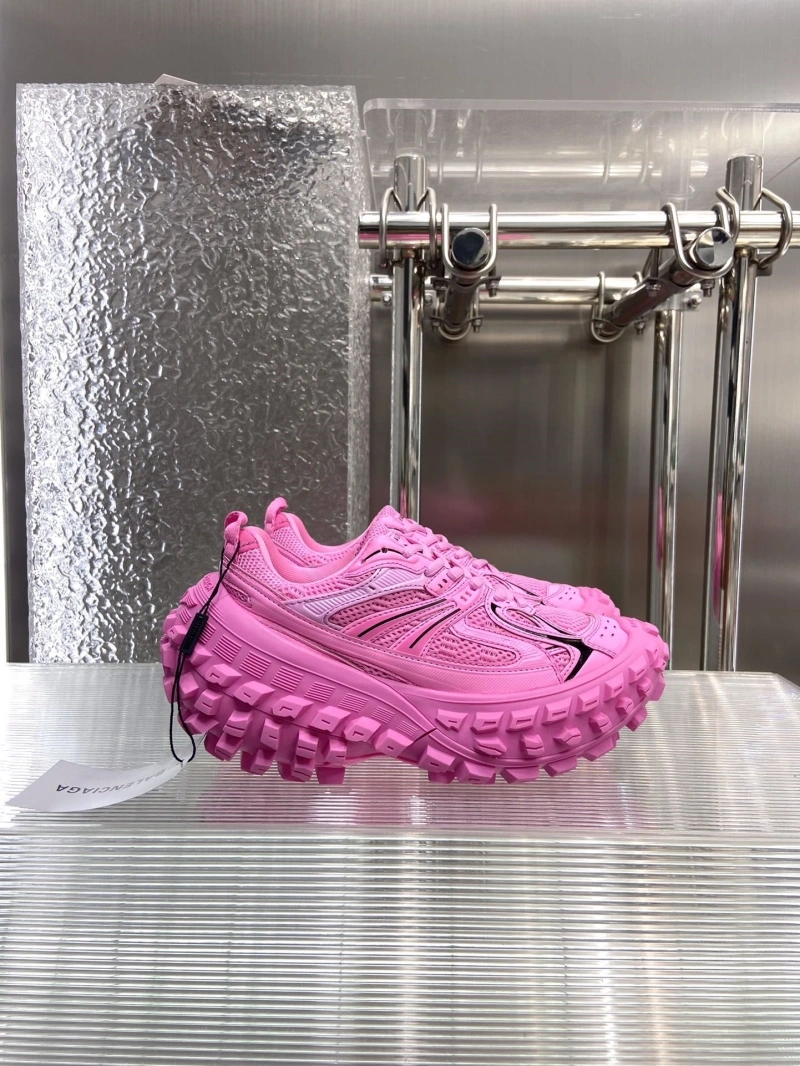 Minimalist Bxlxnciaga Sneakers 110399