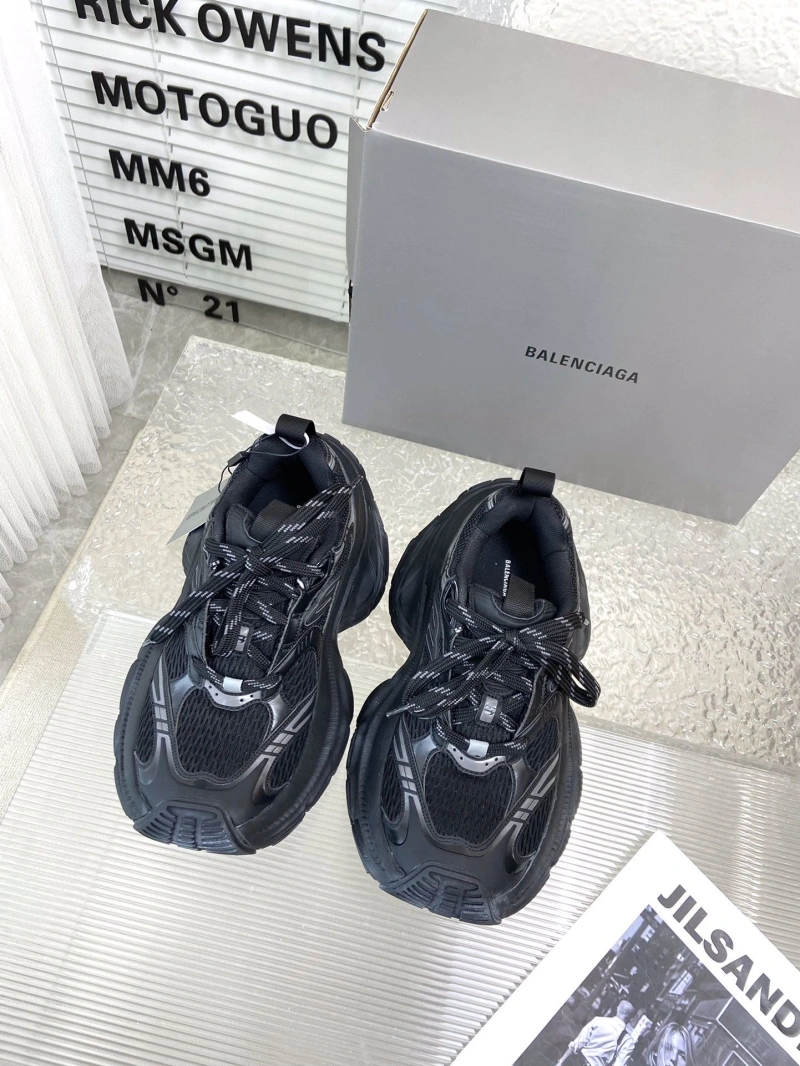Functional Bxlxnciaga Sneakers 110377