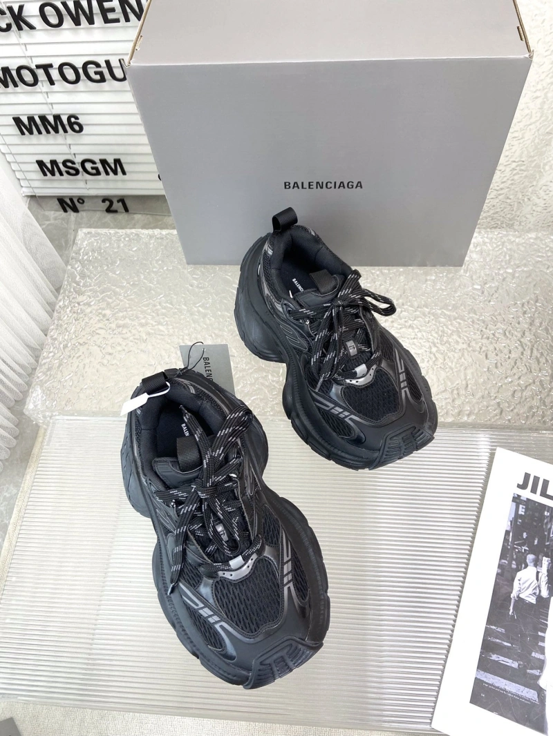 Functional Bxlxnciaga Sneakers 110377