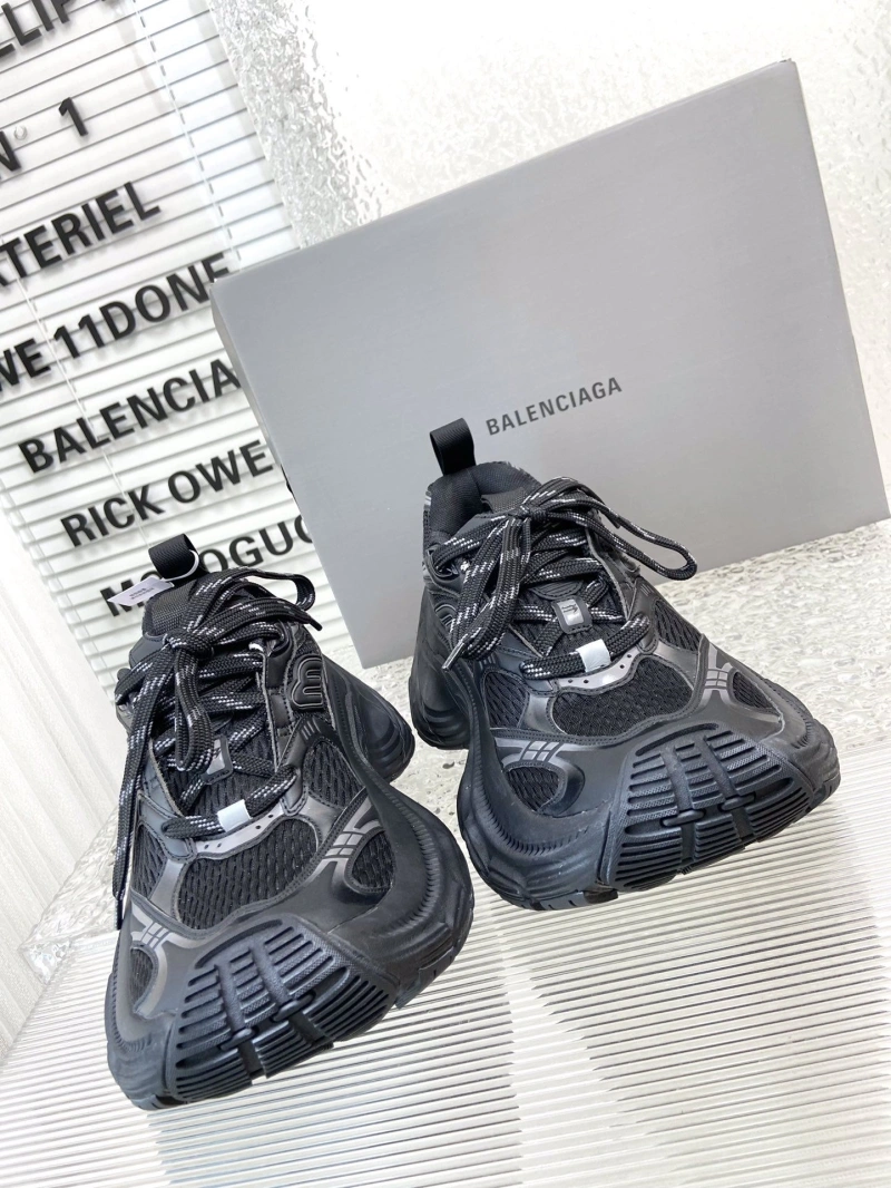Functional Bxlxnciaga Sneakers 110377