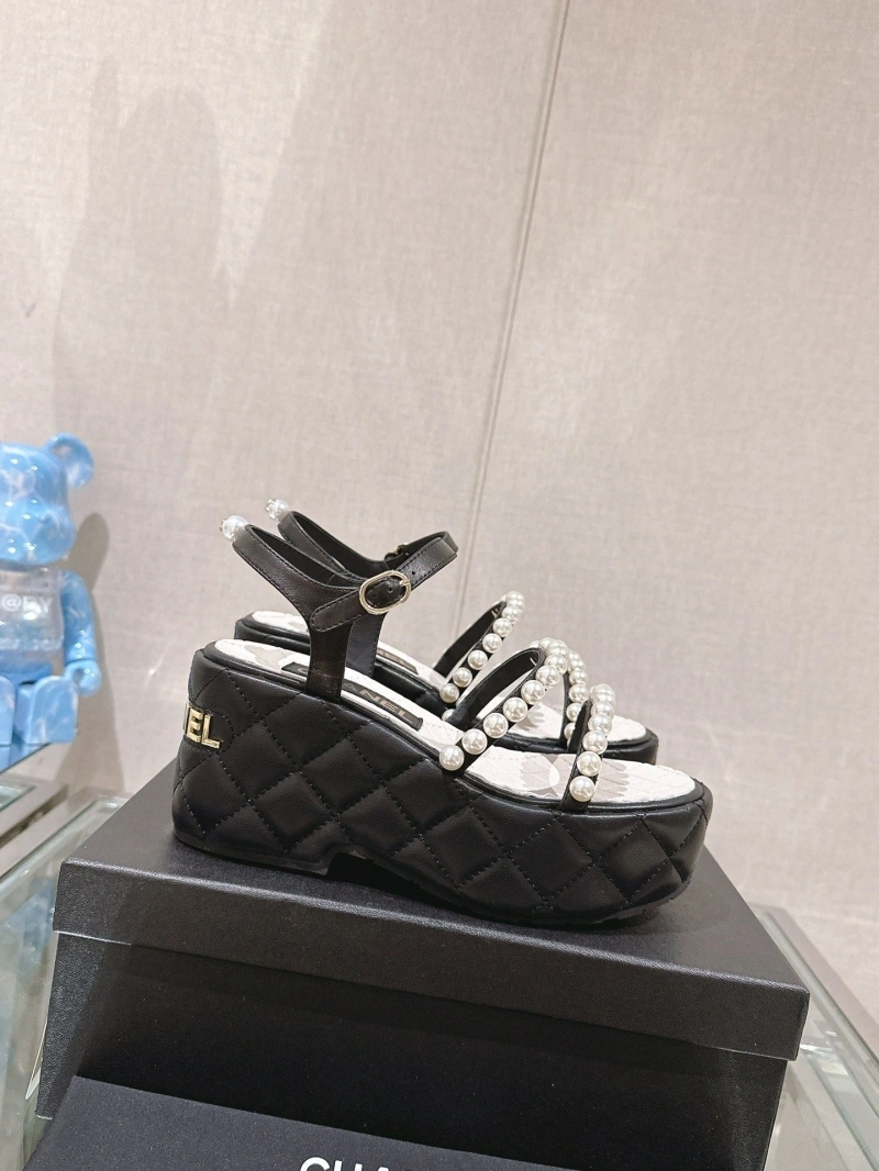 Trendsetting Chxnxl Sandals 132806