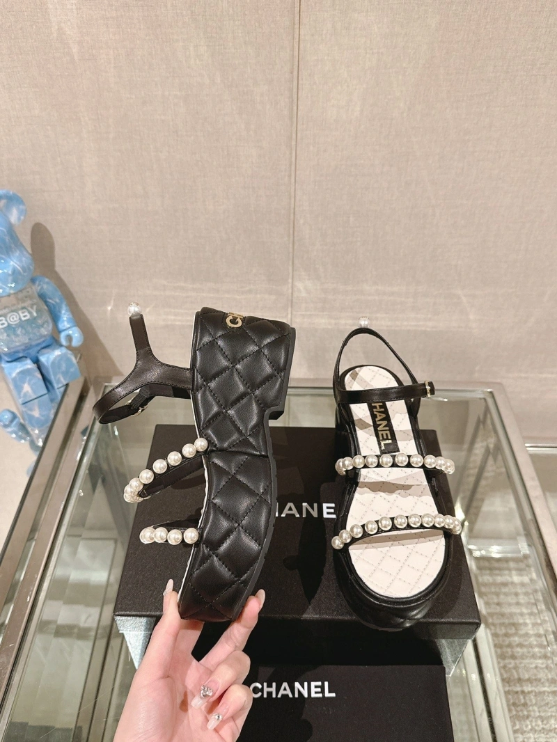 Trendsetting Chxnxl Sandals 132806
